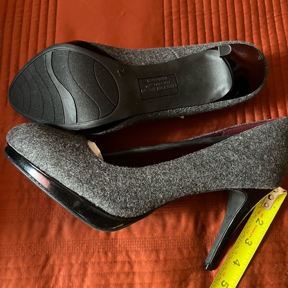 NWOT ladies size 12
